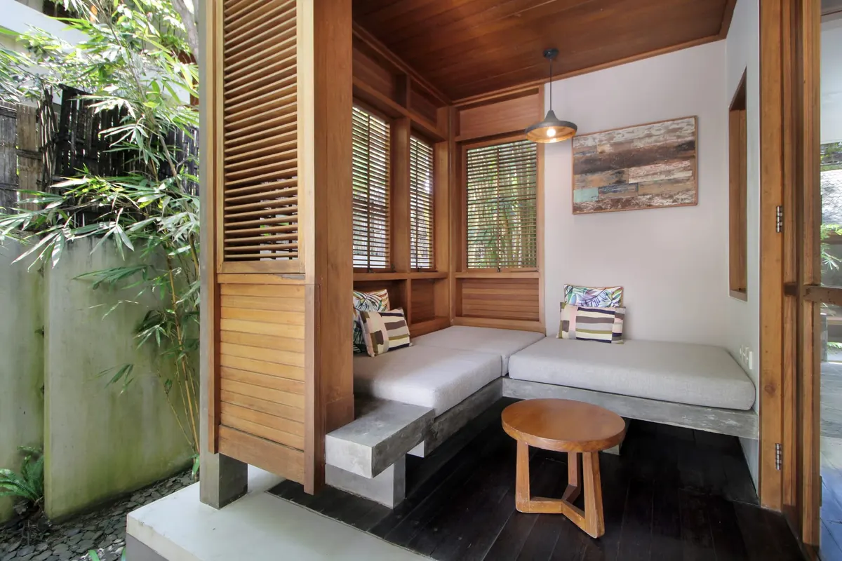 Die Sitzecke der Villa Sarang Bambu